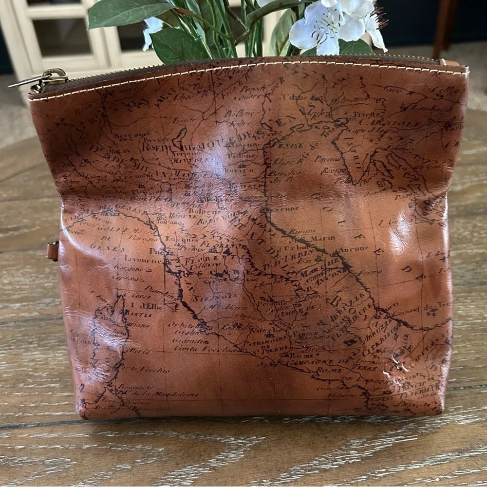 Patricia Nash Valerie Fold Over Clutch